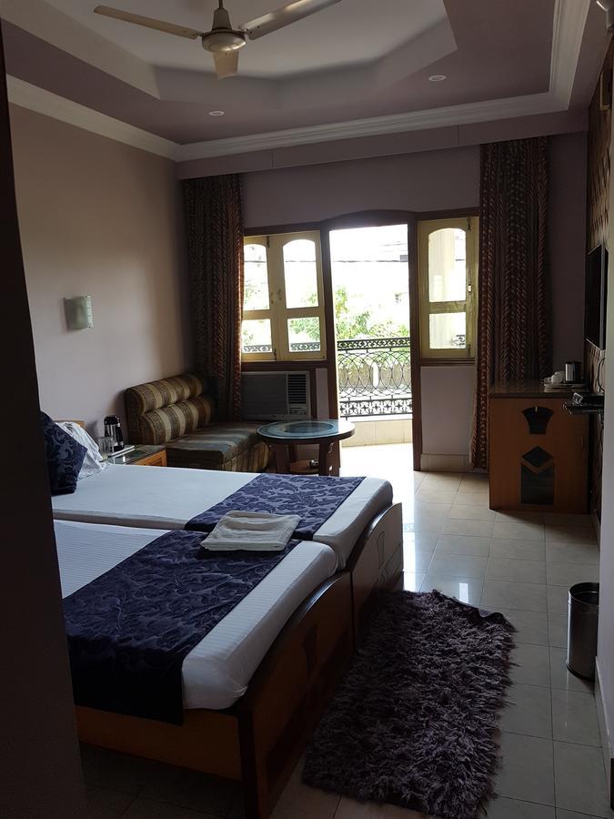 Hotel Conclave Shiliguri Exterior foto